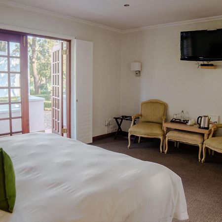 River Meadow Manor Centurion Εξωτερικό φωτογραφία