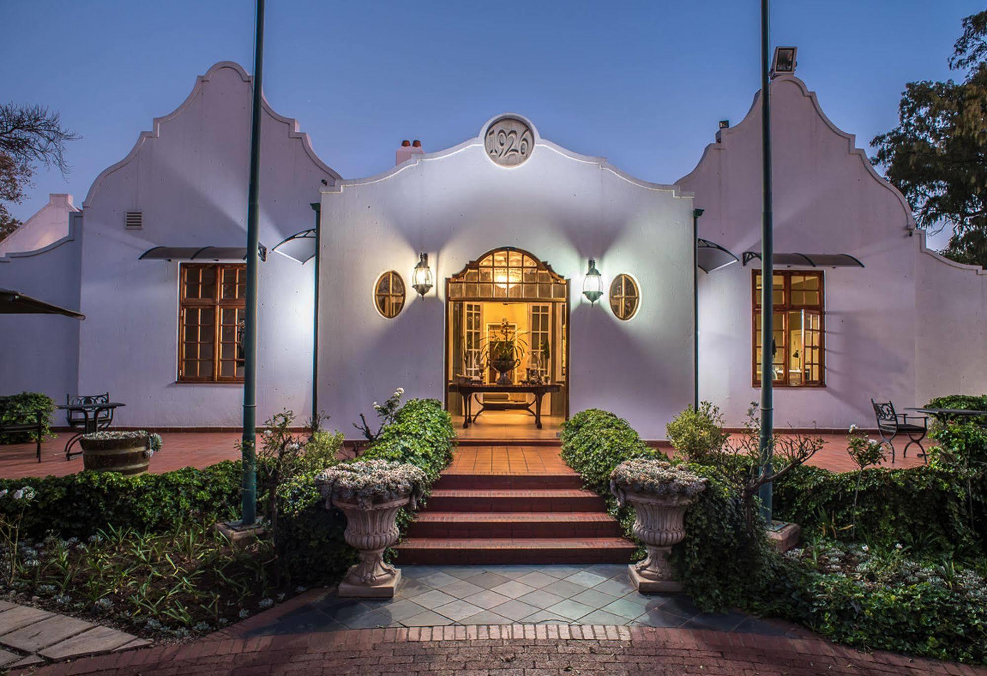 River Meadow Manor Centurion Εξωτερικό φωτογραφία