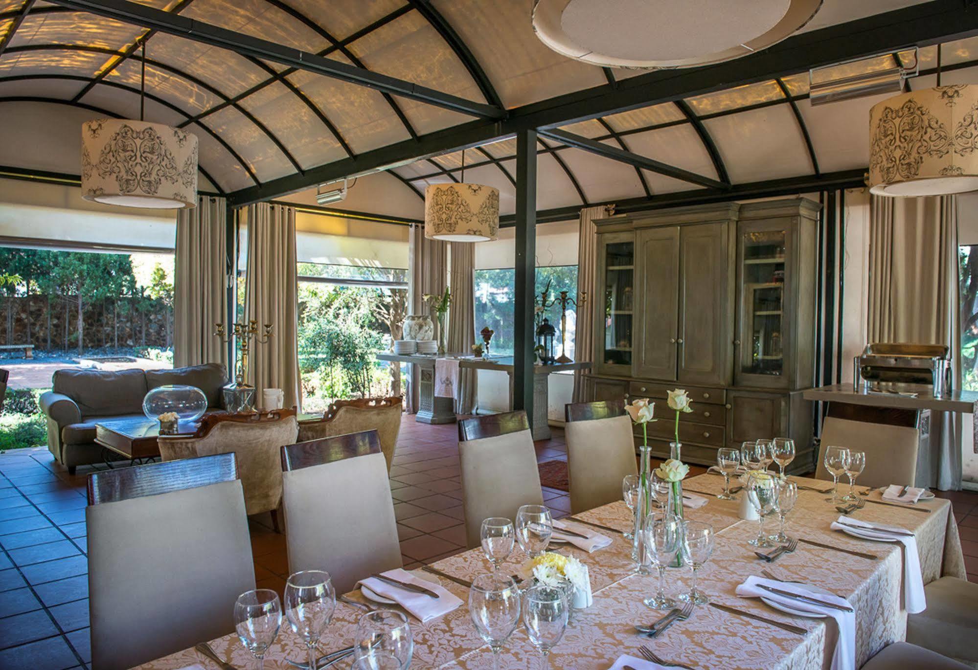 River Meadow Manor Centurion Εξωτερικό φωτογραφία