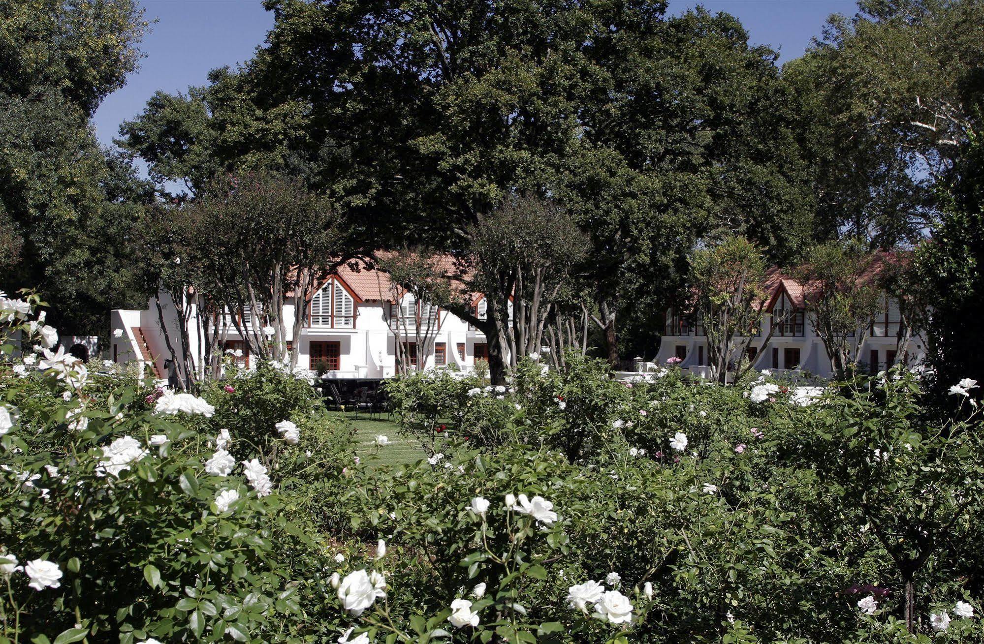 River Meadow Manor Centurion Εξωτερικό φωτογραφία